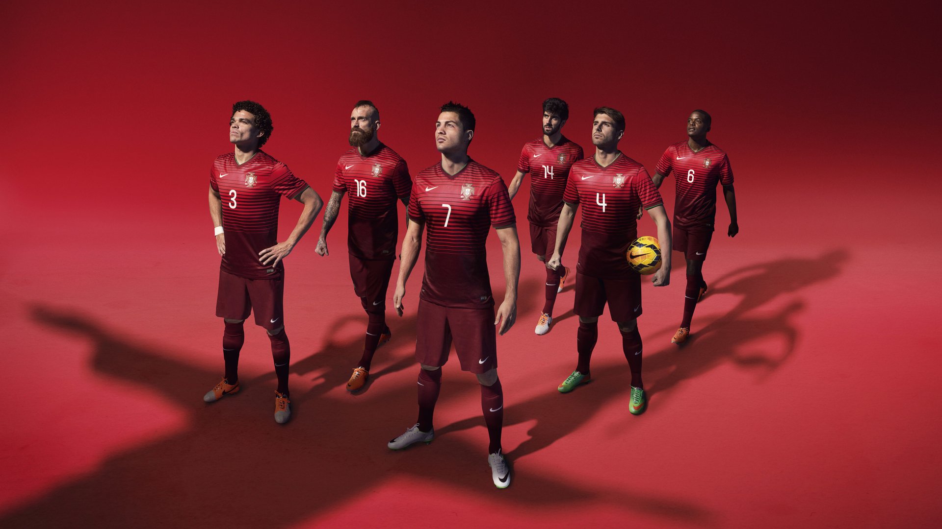 英超焦点战：曼城VS阿森纳，争夺榜首宝座，曼城对战阿森纳直播